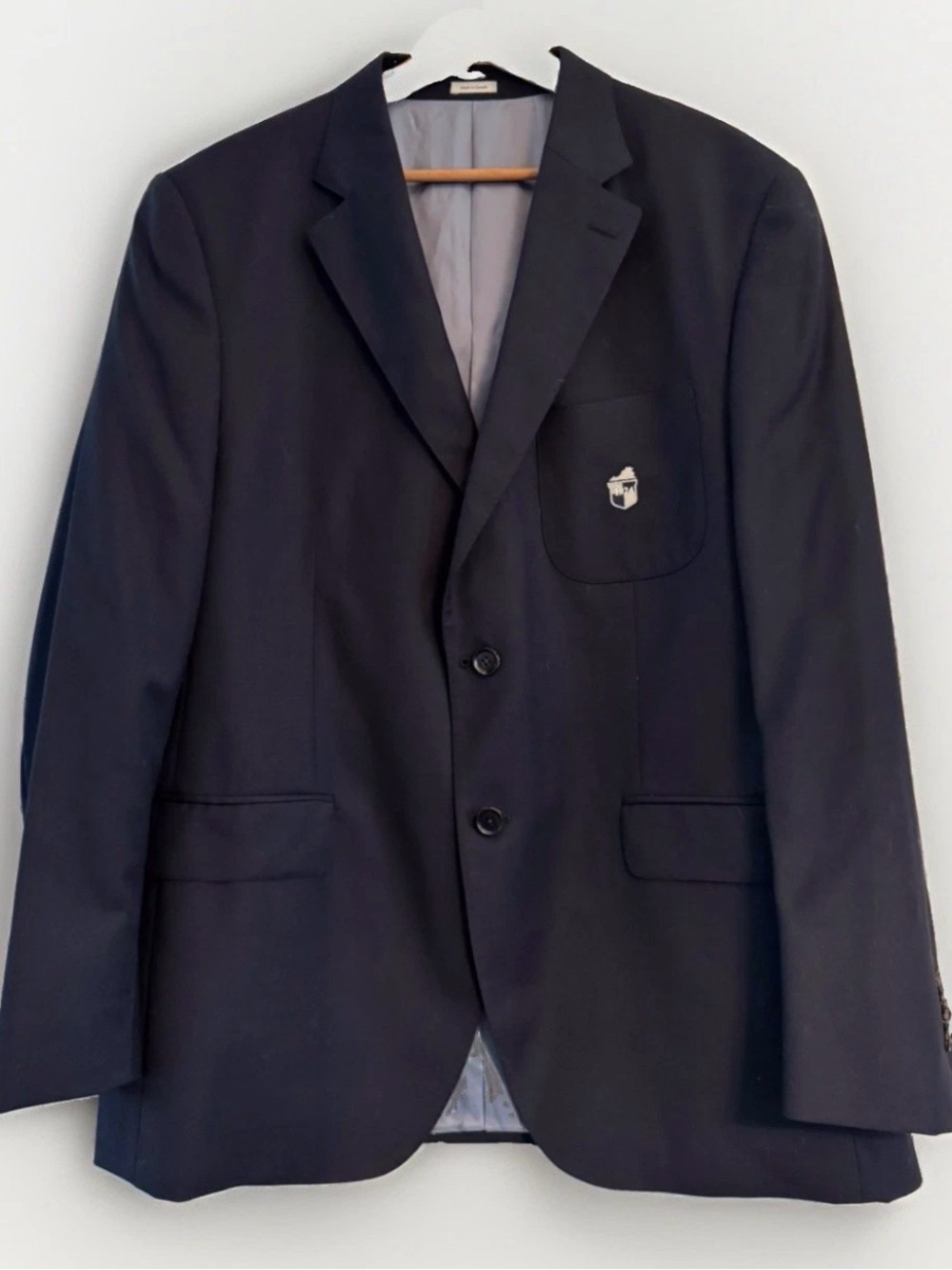 Peter Millar Navy Two-Button Sport Coat with Crest Patch Golf 44R Wool